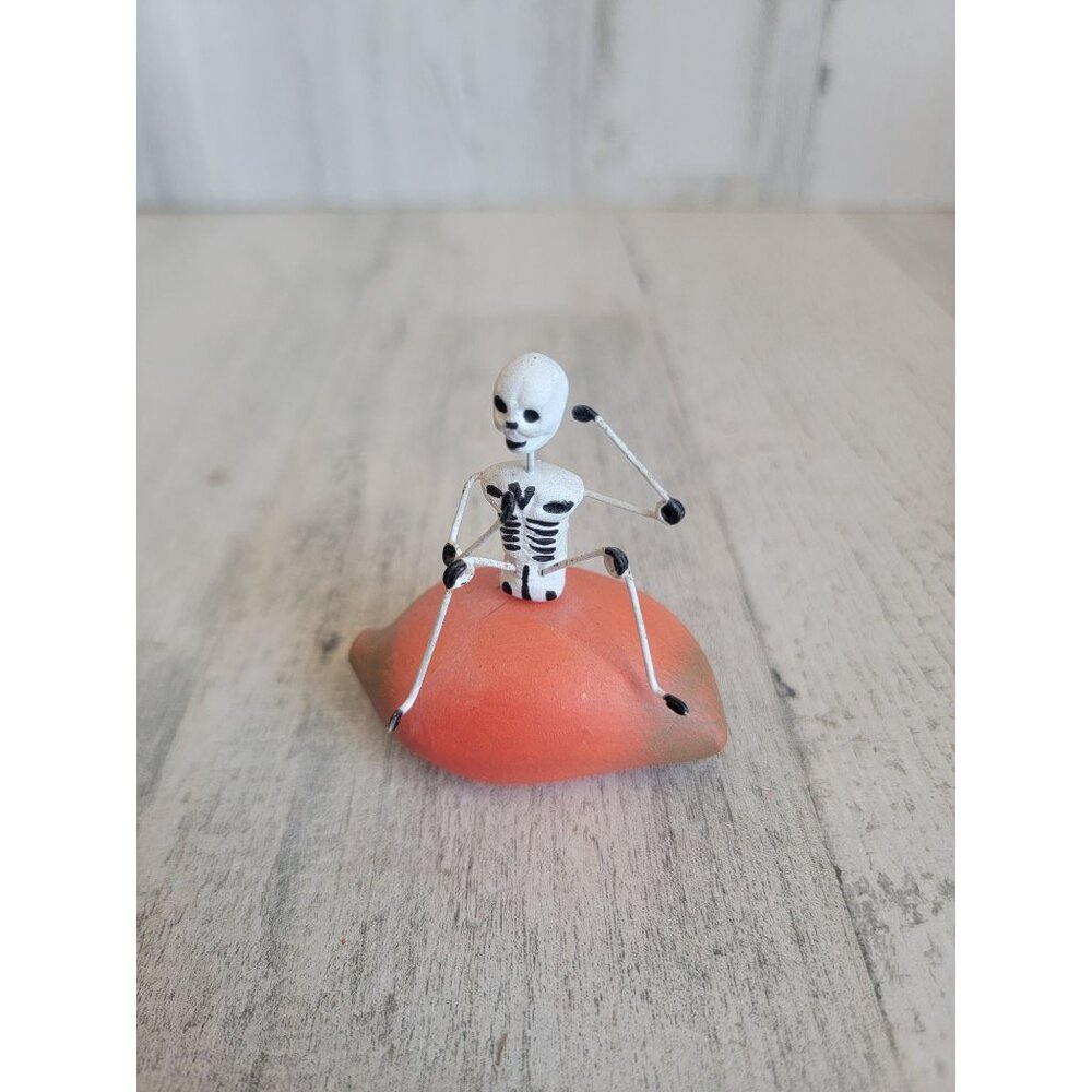Unique Halloween Day of Dead skeleton mango home decor figure